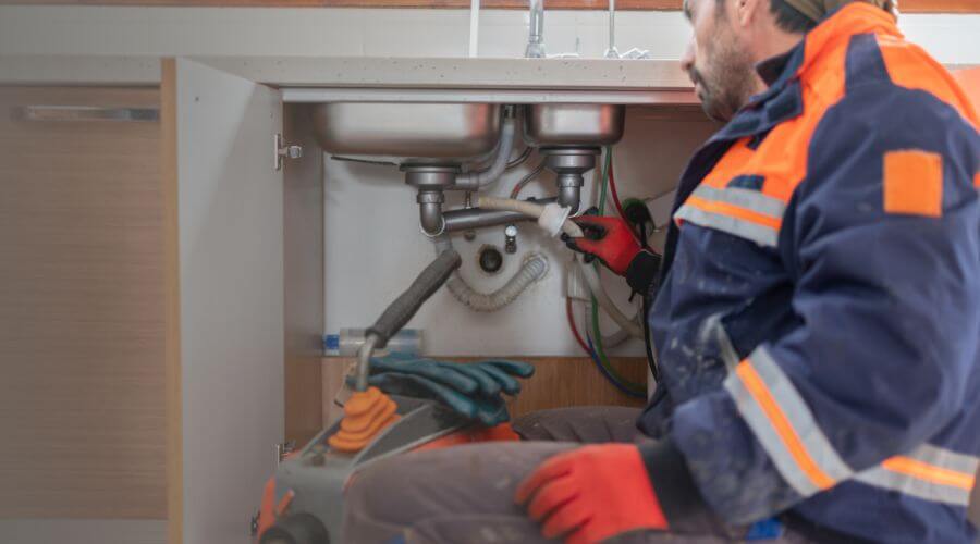 Expert burst pipe repair services in Greensburg, KS